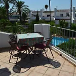 Holiday home Meerblick & Pool! Traumhaftes Reihenhaus Am Denia