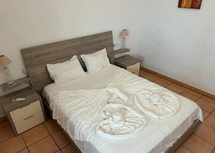 Meerblick & Pool! Traumhaftes Reihenhaus Am 度假居 *